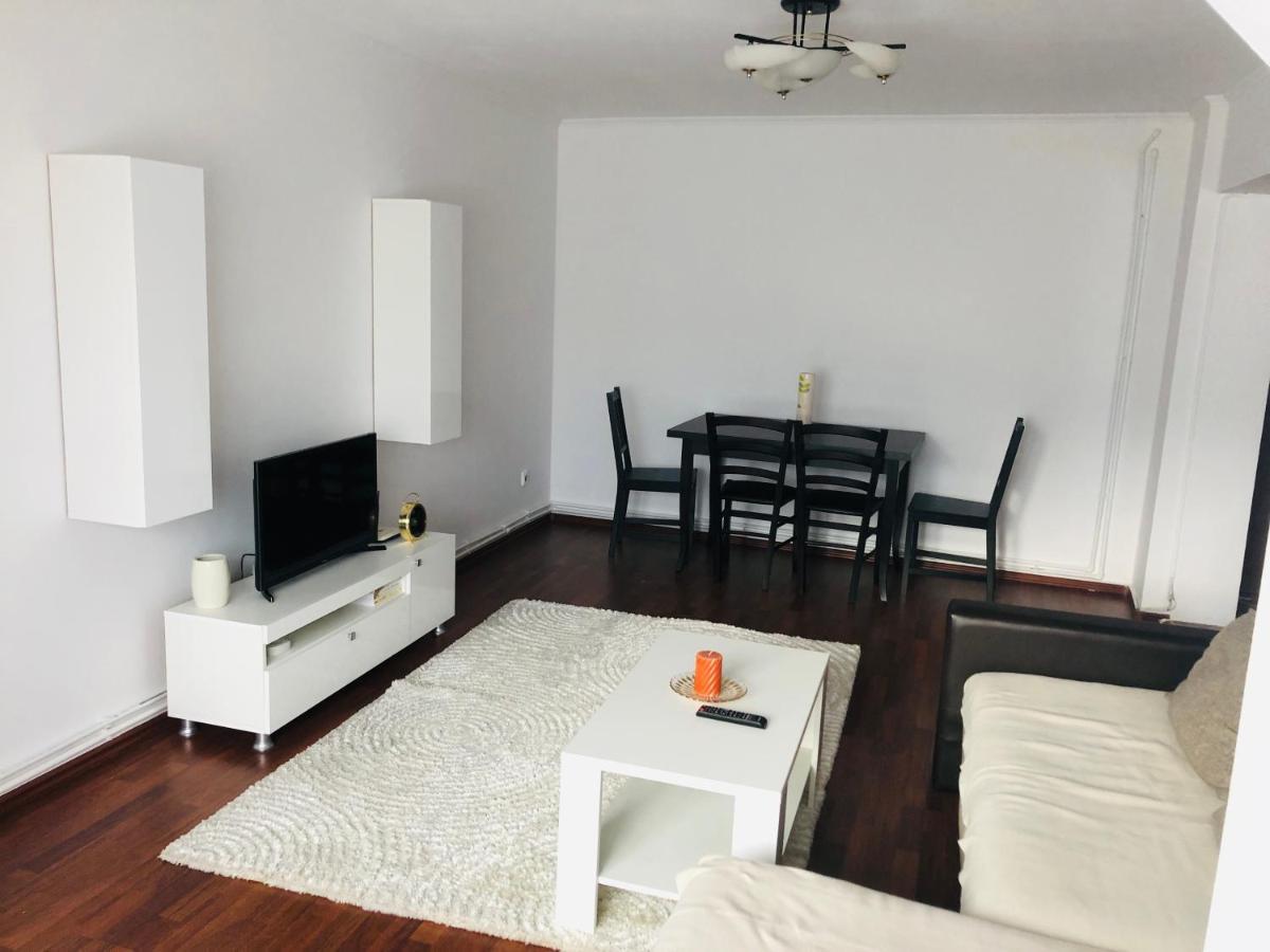 Ana-Maria Home Ramnicu Valcea Luaran gambar